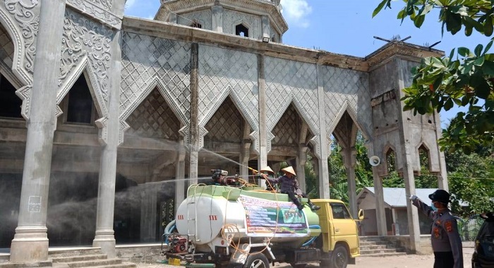 Ini Sasaran Penyemprotan Desinfektan di Kecamatan Tanah Luas Aceh Utara untuk Cegah Corona