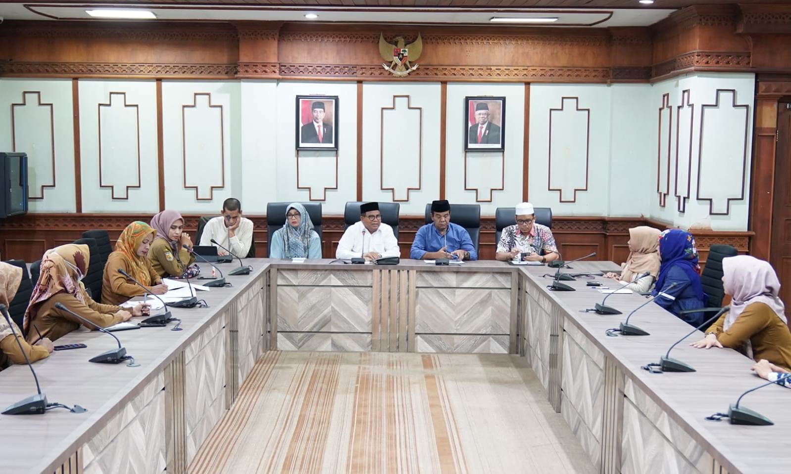 Tuntaskan Segara Gaji Guru Honorer!