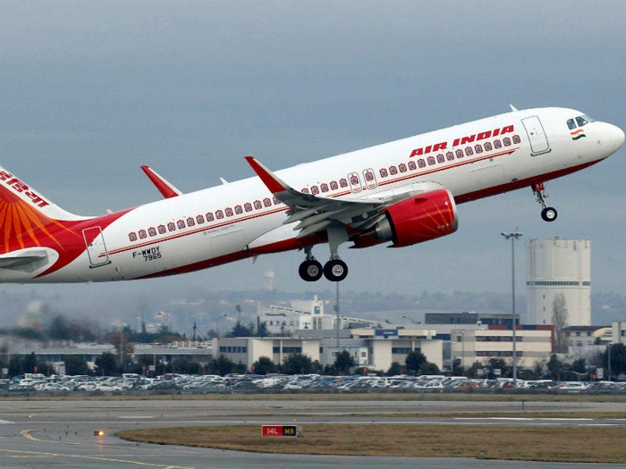 pesawat-penumpang-air-india.jpg