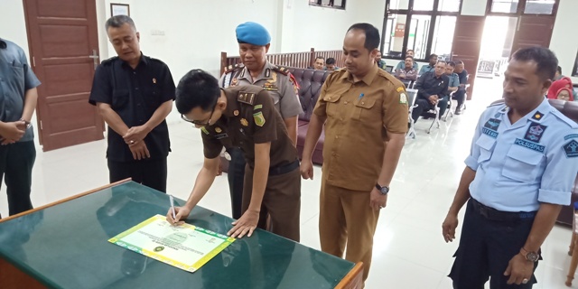 Pengadilan Negeri Idi Resmikan Zona Integritas Menuju Bebas Korupsi