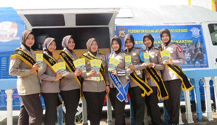 Peringati Hari Kartini, Polres Aceh Barat Buka Layanan SIM Hari Minggu