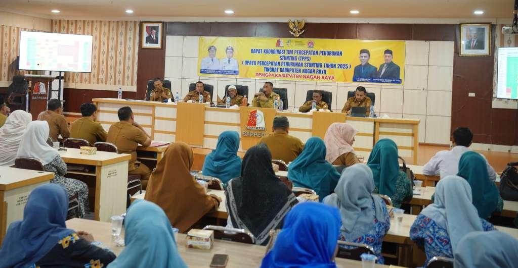 rakor-percepatan-penurunan-stunting-di-Aula-Bappeda-Nagan.jpg