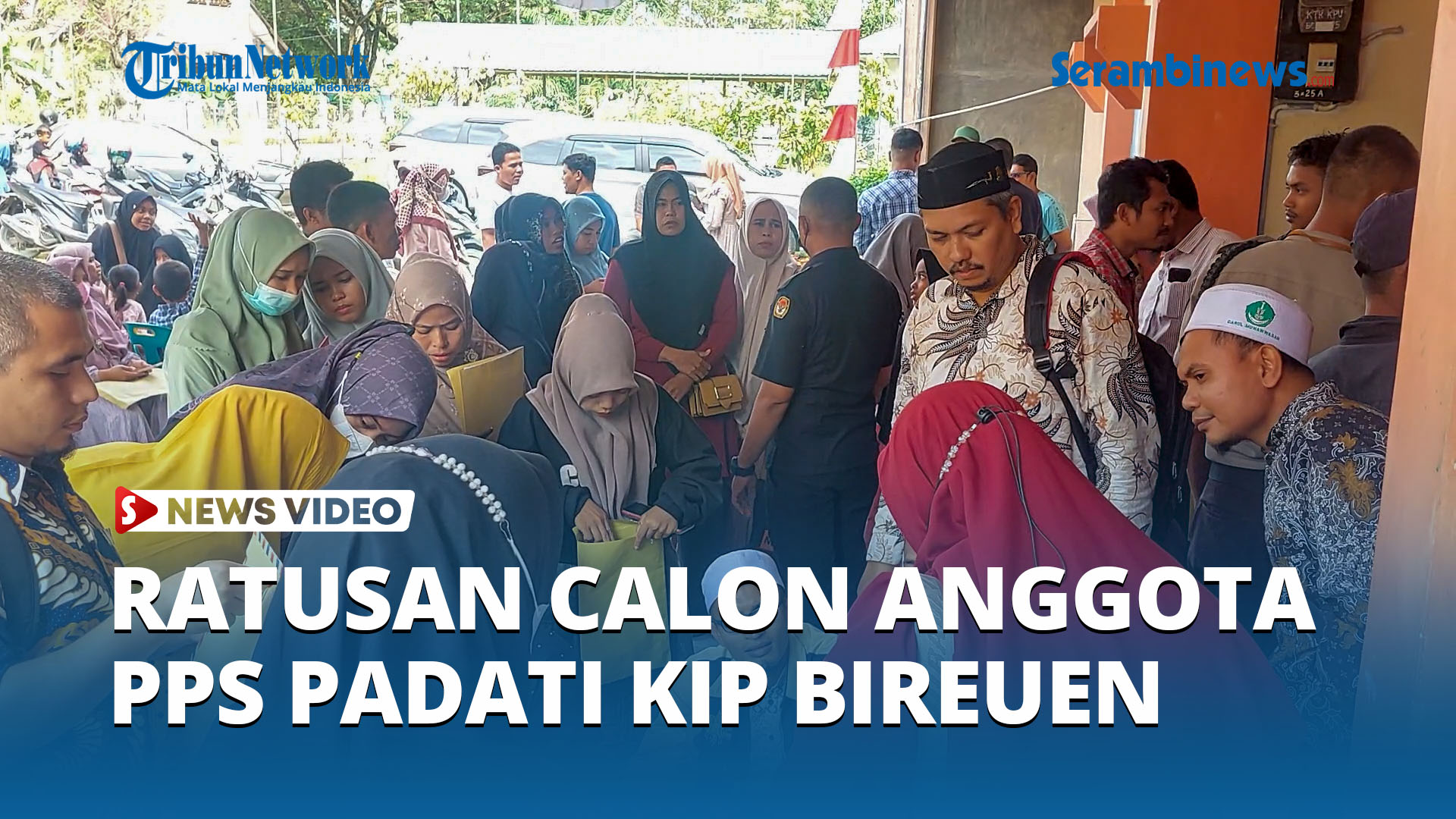 ratusan-peminat-calon-anggota-pps-padati-kip-bireuen.jpg