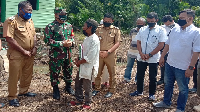 Dandim Berikan Rumah Layak huni Kepada Warga Kurang Mampu