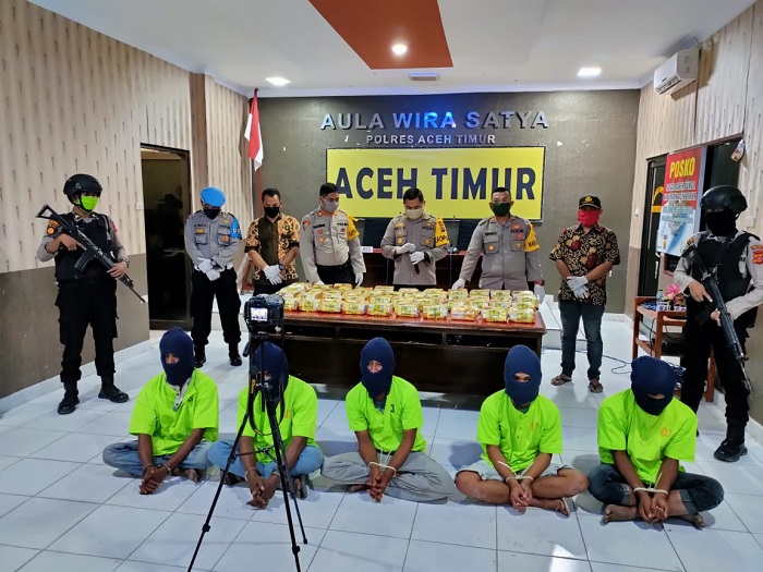 Polres Aceh Timur Amankan Sabu Sekitar 45 Kg, Termasuk Lima Tersangka Nelayan