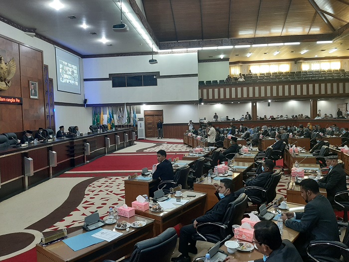 DPRA Tetapkan Anggota Komisi Informasi Aceh dan Baitul Mal Aceh