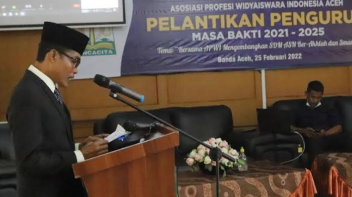 Pengurus DPD APWI Aceh Dilantik, Gubernur Minta APWI Bentuk SDM Berkarakter dan Berakhlak