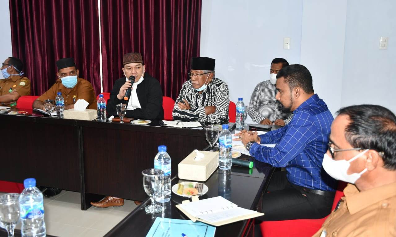 Rapat dengan Tim Pansus DPRA, Sekda Mohon Dukungan Majukan Aceh Timur