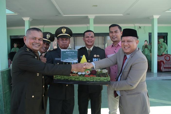 ucapan-selamat-Hut-TNI-ke-80-di-Makodim-0107-Aceh-Selatan.jpg
