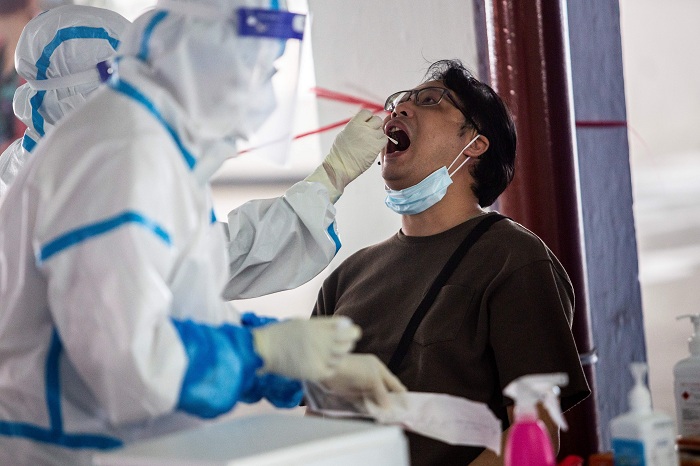 Jangan Salah Kaprah, Hasil Negatif Covid-19 Bukan Jaminan Anda Kebal dari Virus Corona!