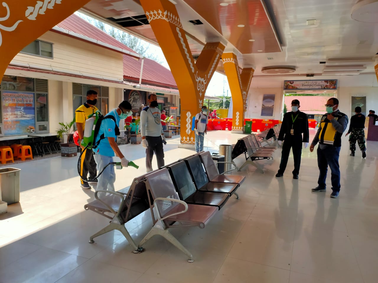 Nekat Tak Bermasker di Pelabuhan Ulee Lheue Banda Aceh, Penumpang Bersiap Disuruh Pulang