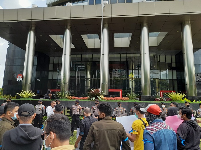 Masyarakat Aceh Kembali Demo di Depan Gedung KPK, Ini Tuntutan dan Desakan Aliansi Pemuda