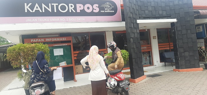 Terdaftar Sebagai Penerima Bantuan Kemensos, Jatah BST Janda Miskin di Pidie Diblokir