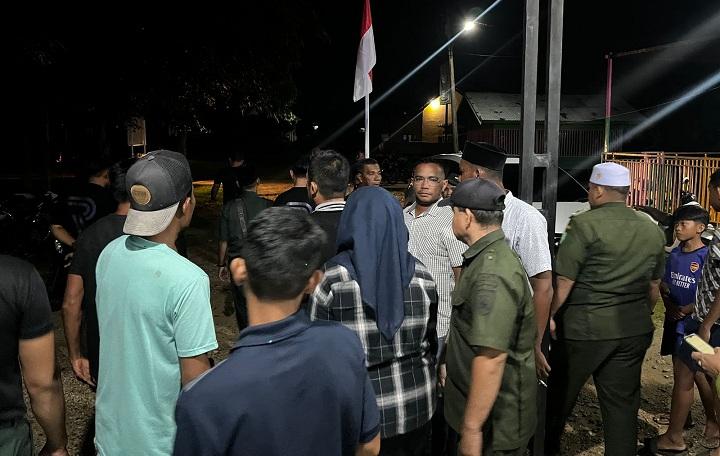 Warga Gerebek Konter Pulsa di Langsa, Serahkan Pasangan Khalwat ke WH