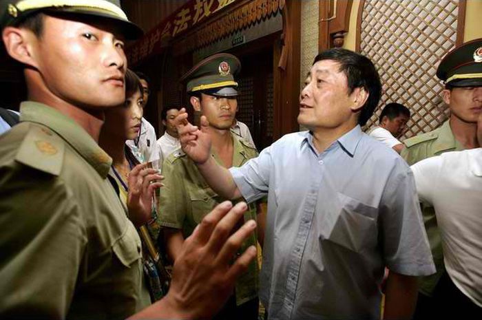 Hartanya Capai Rp161 Triliun, Pria Ini Hanya Habiskan Uang Rp200 Ribu dalam Sehari