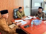 Anggota-DPD-RI-Haji-Uma-bertemu-dengan-pejabat-Simeulue.jpg
