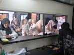 Antrean-membludak-saat-warga-mengurus-SKCK-di-banda.jpg