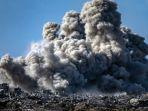 Asap-mengepul-selama-pengeboman-Israel-di-wilayah-Palestina-utara-pada-21-November-2023.jpg