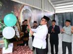 Azhari-MSi-memukul-beduk-tanda-dibukanya-RIAB-FAIR-2025.jpg