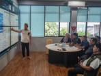 DPRA-saat-mendengar-penjelasan-dari-General-Manager-PLN-UID-Aceh-Mundakhir.jpg