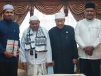 Imam-Besar-Masjid-Raya-Baiturrahman-Banda-Aceh-temui-mufti-brunei.jpg