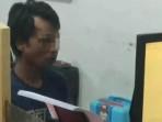 Imam-saat-diintrograsi-di-Mapolsek-Jenggawah-Jember-Jawa-Timur.jpg