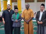 Jacksen-F-Tiago-resmi-menjadi-mualaf.jpg
