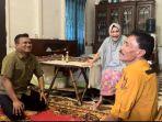 Kajari-Bireuen-H-Munawal-Hadi-saat-bersilaturahmi-dengan-pensiunan-jaksa.jpg
