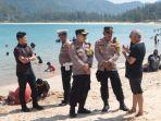 Kapolres-Aceh-Besar-melakukan-patroli-di-kawasan-objek-wisata-Pantai-Lampuuk.jpg