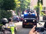Kendaraan-taktis-Brimob-Polri-yang-mengangkut-Irjen-Ferdy-Sambo.jpg