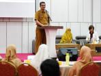 Kepala-Dinas-Pendidikan-Aceh-Marthunis-ST-DEA-saat-membuka-kegiatan-Training-of-Trainers-TOT.jpg