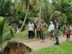 Kolonel-Inf-Ali-Imran-lihatt-langsung-tanggul-jebol.jpg