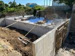 Kondisi-proyek-pembangunan-drainase-di-jalan-Elak-kawasan-Desa-Alue-Awe.jpg