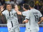 Kylian-Mbappe-merayakan-gol-bersama-Lionel-Messi-dalam-duel-Nantes-vs-PSG.jpg