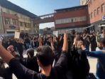 Mahasiswa-Teheran-Iran-Demonstrasi1.jpg