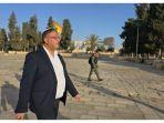 Menteri-Keamanan-Israel-Itamar-Ben-Gvir-masuk-ke-kompleks-Masjid-Al-Aqsa-di-Yerusalem-Timur.jpg