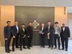 Nasri-Djalal-dan-tim-saat-bertemu-pihak-Japan-Petroleum-Exploration.jpg