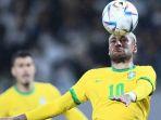 Neymar-dari-Brasil-Giring-Bola-Saat-Lawan-Jepang.jpg