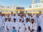 Pemain-dan-tim-pelatih-timnas-Indonesia-menjalani-ibadah-umrah-sebelum-melawan-Arab-Saudi-dan-Irak.jpg