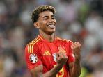 Penyerang-Spanyol-Lamine-Yamal-merayakan-timnya-lolos-ke-final-Euro-2024.jpg