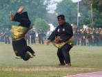 Prajurit-Kodam-IM-menampilkan-seni-bela-diri-Pencak-Silat-Militer.jpg