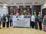 Prof-Mujiburrahman-saat-pelepasan-kontingen-yang-akan-berlaga.jpg