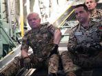 Raja-Yordania-Abdullah-II-diatas-Hercules-C-130.jpg