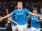 Rasmus-Hojlund-merayakan-gol-untuk-Napoli-ke-gawang-Genoa.jpg