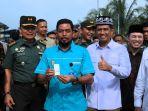 Seorang-sopir-bus-usai-melakukan-tes-urin-di-Terminal-Type-A-Batoh-Banda-Aceh.jpg