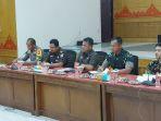 Suasana-rapat-Forkopimda-Aceh-Tamiang-bersama-penyelenggara-dan-peserta-Pemilu-2024.jpg