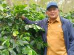 Suhaidi-temui-petani-kopi-di-Penggalangan.jpg