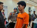 Tampang-pelaku-penikaman-Permana-23-saat-diamankan-di-Mapolrestabes-Makassar.jpg