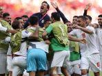 Timnas-Iran-merayakan-kemenangan-atas-Wales-pada-laga-kedua-fase-grup-Piala-Dunia-2022.jpg