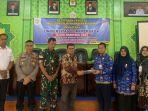 UNBP-Lepas-49-mahasiswa-untuk-mengikuti-KKM.jpg
